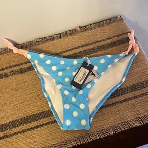 [Island Company] Blueberry Bowtie Side Bottoms - Size Large NWT